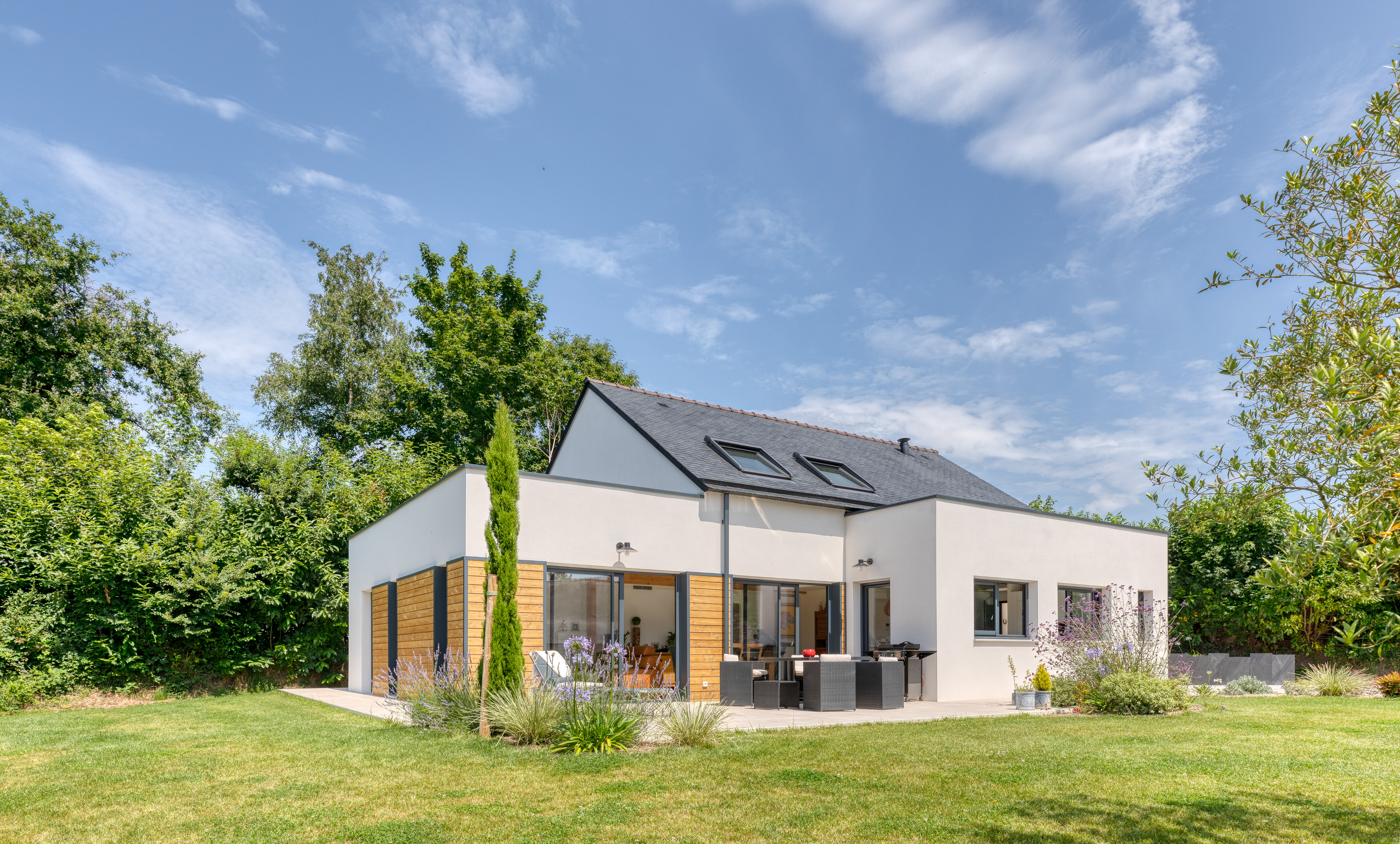 Réalisation de BETWOOD