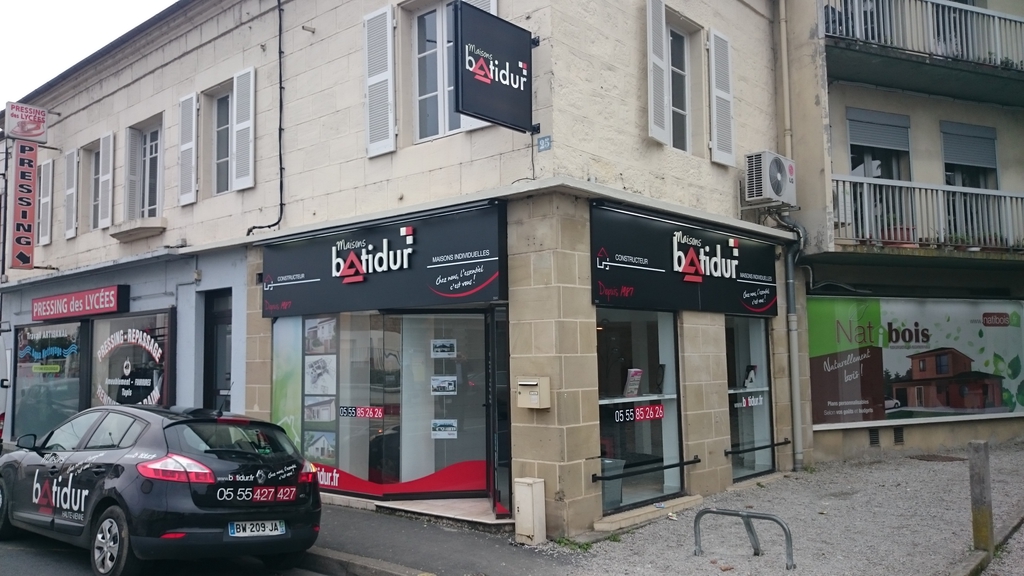 Réalisation de MAISONS BATIDUR