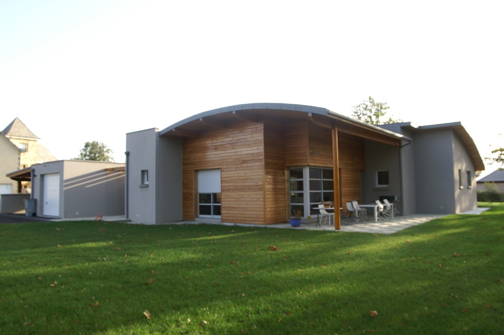 photo1