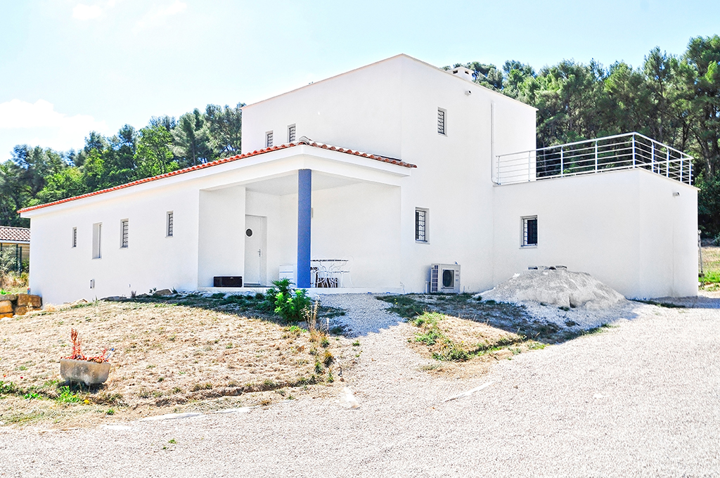 Réalisation de MAISONS BALENCY