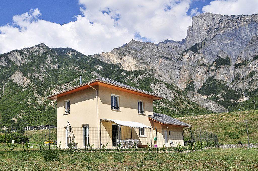 Réalisation de MAISONS FRANCE CONFORT