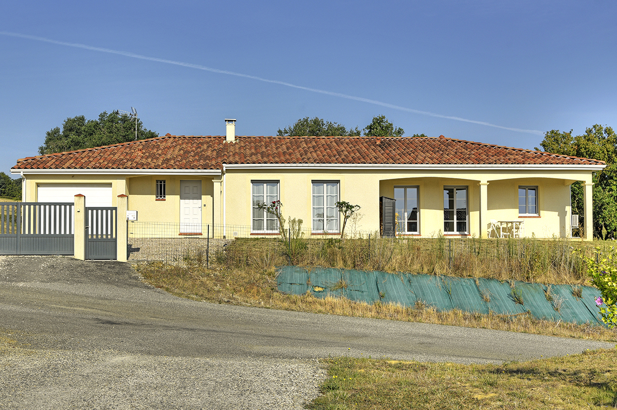 Réalisation de MAISONS FRANCE CONFORT