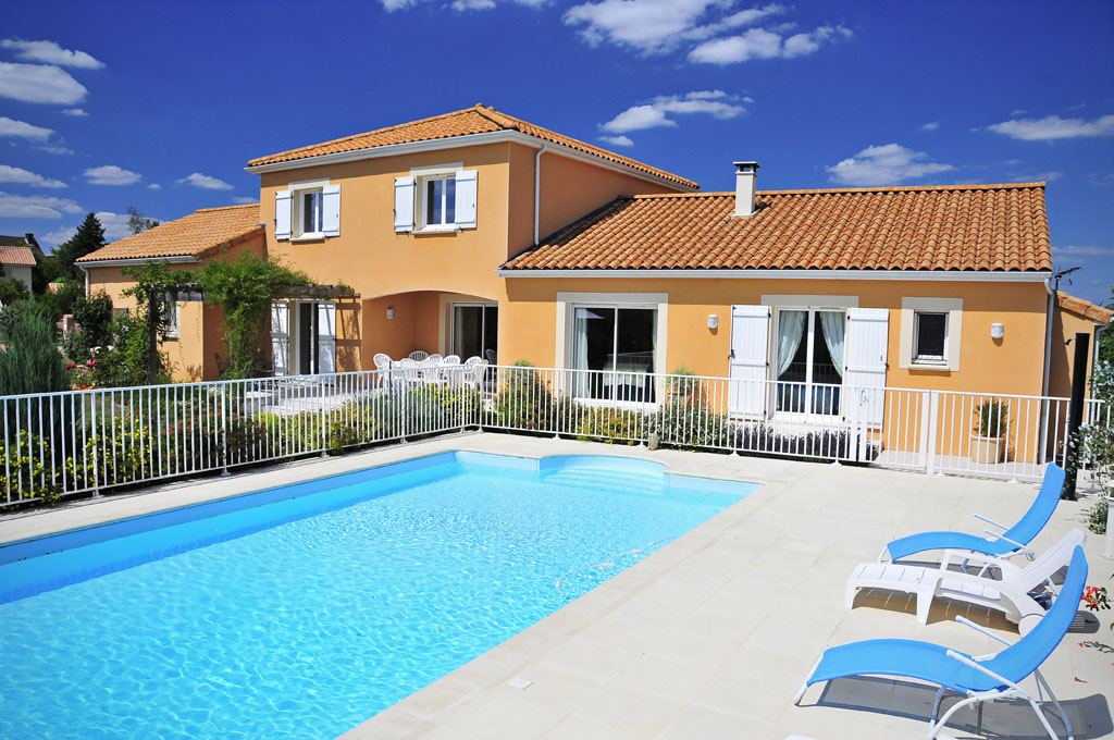 Réalisation de MAISONS FRANCE CONFORT