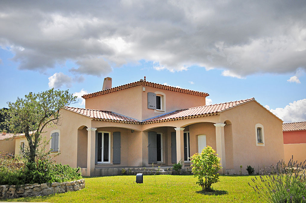 Réalisation de MAISONS FRANCE CONFORT